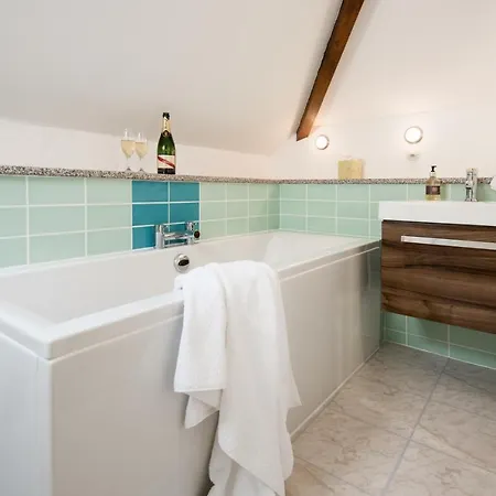 Gill Hot Tub Prázdninový dům Brampton (Cumbria)